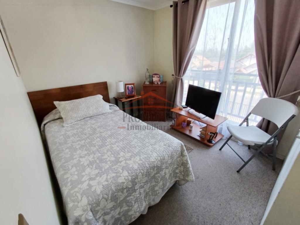 Casa Aislada con Departamento Independiente en Lomas de Lo Aguirre – 112 mt2