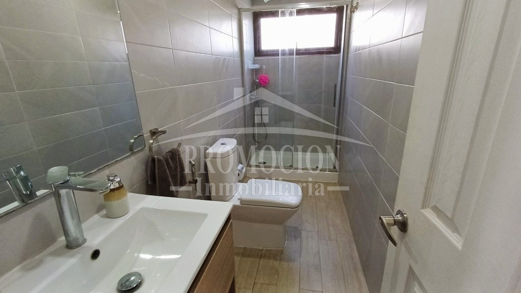 Casa con Piscina y Gran Terreno en Lomas de Lo Aguirre – 155 mt2