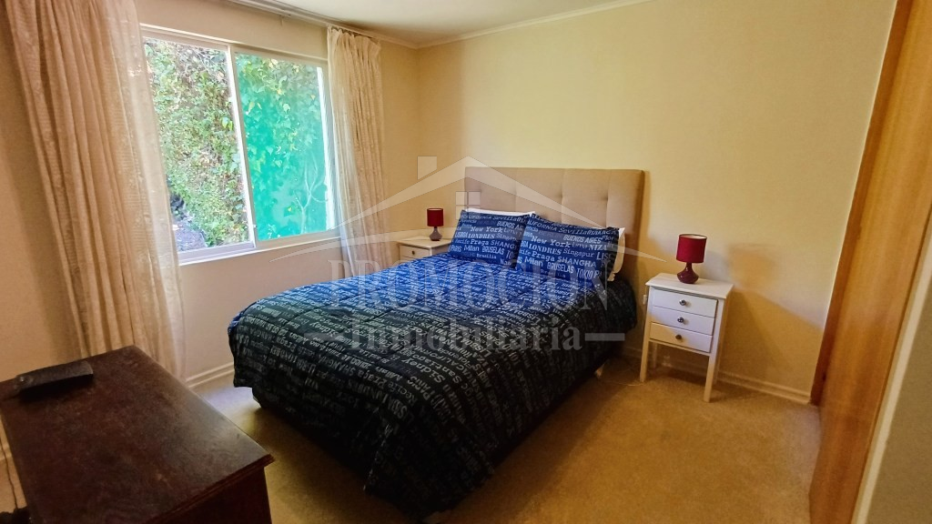 Casa en Calle Belén, Lomas de Lo Aguirre – 4D + 3B