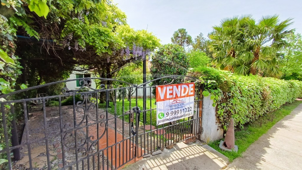 Casa en Calle Belén, Lomas de Lo Aguirre – 4D + 3B