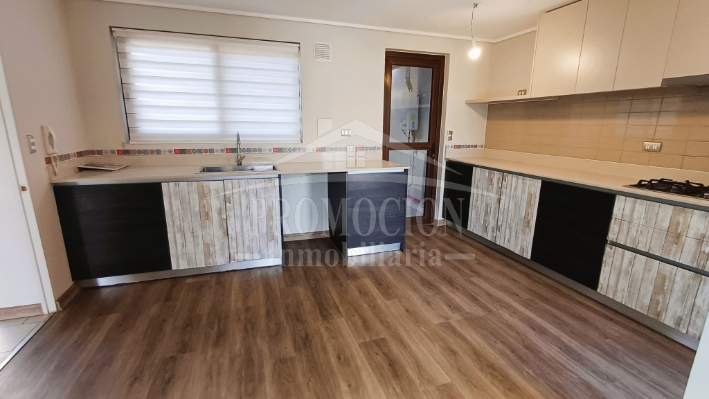 Casa Mediterránea en Sector Izarra, Ciudad de los Valles – 3D + 3B