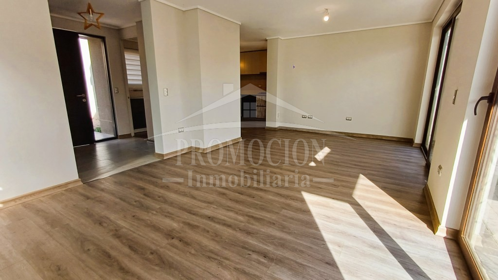 Casa Mediterránea en Sector Izarra, Ciudad de los Valles – 3D + 3B
