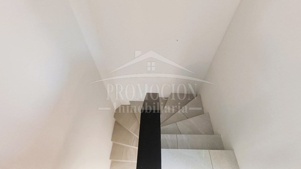 Casa Mediterránea en Sector Izarra, Ciudad de los Valles – 3D + 3B