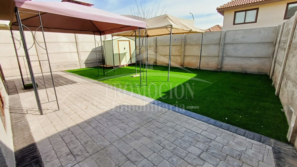 Casa Mediterránea en Sector Izarra, Ciudad de los Valles – 3D + 3B