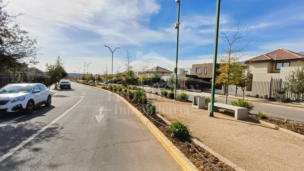 Casa Mediterránea en Sector Izarra, Ciudad de los Valles – 3D + 3B