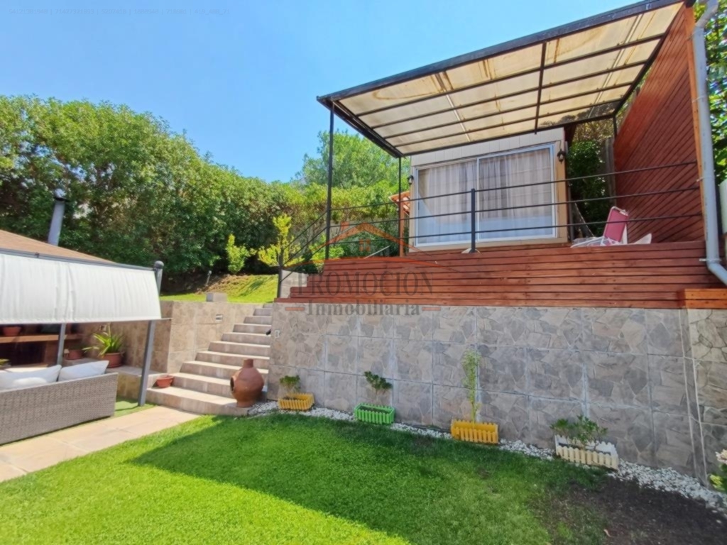 Casa Aislada con Departamento Independiente en Lomas de Lo Aguirre – 112 mt2