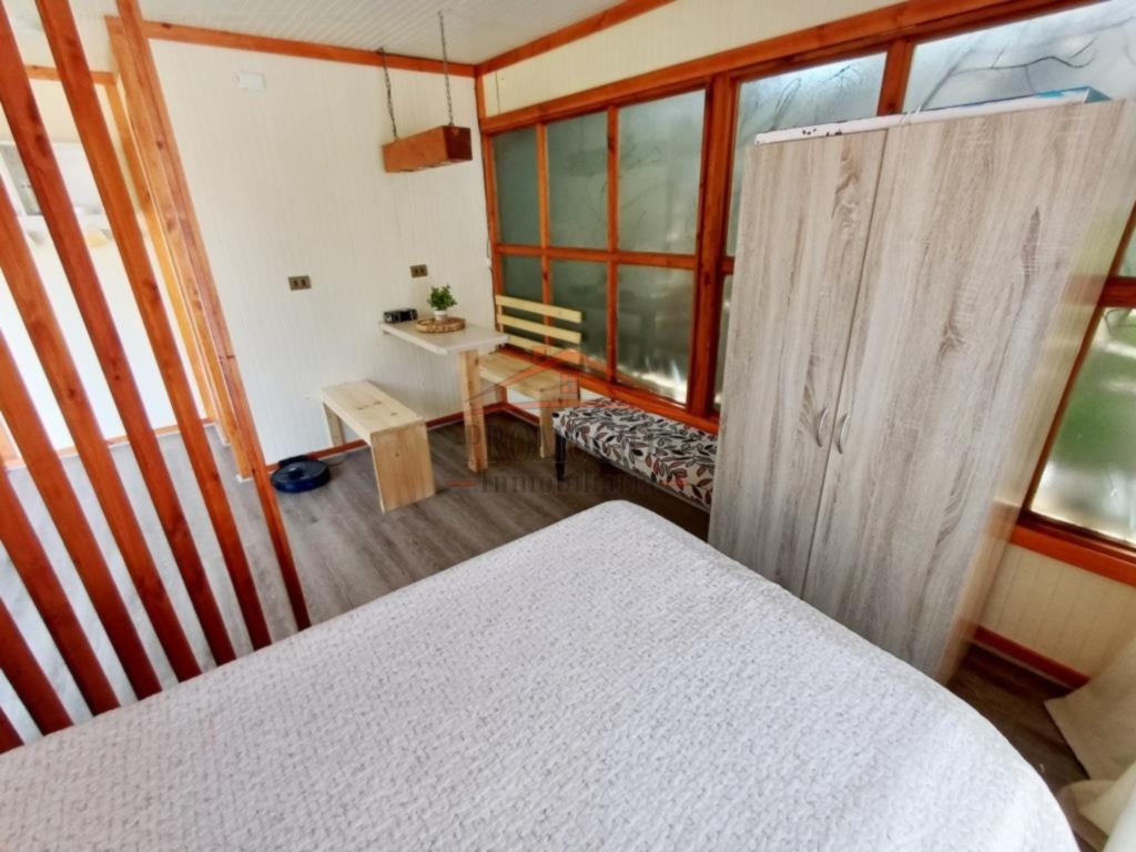 Casa Aislada con Departamento Independiente en Lomas de Lo Aguirre – 112 mt2